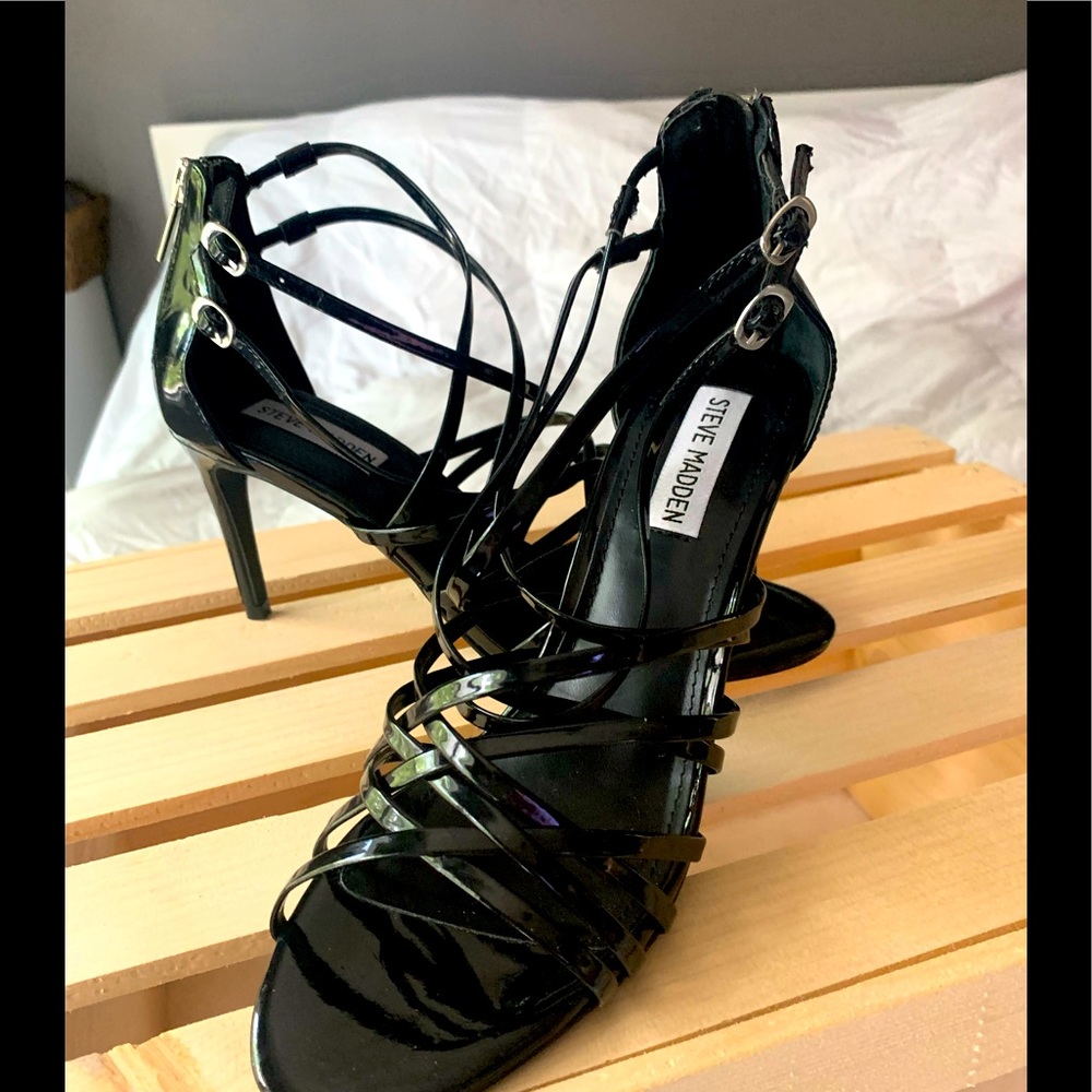 Brand new Steve Madden strappy sandals